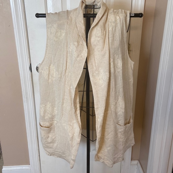 NWT Coldwater Creek Open Front Long Vest Size L Front Pockets Lace Accents - Picture 1 of 10